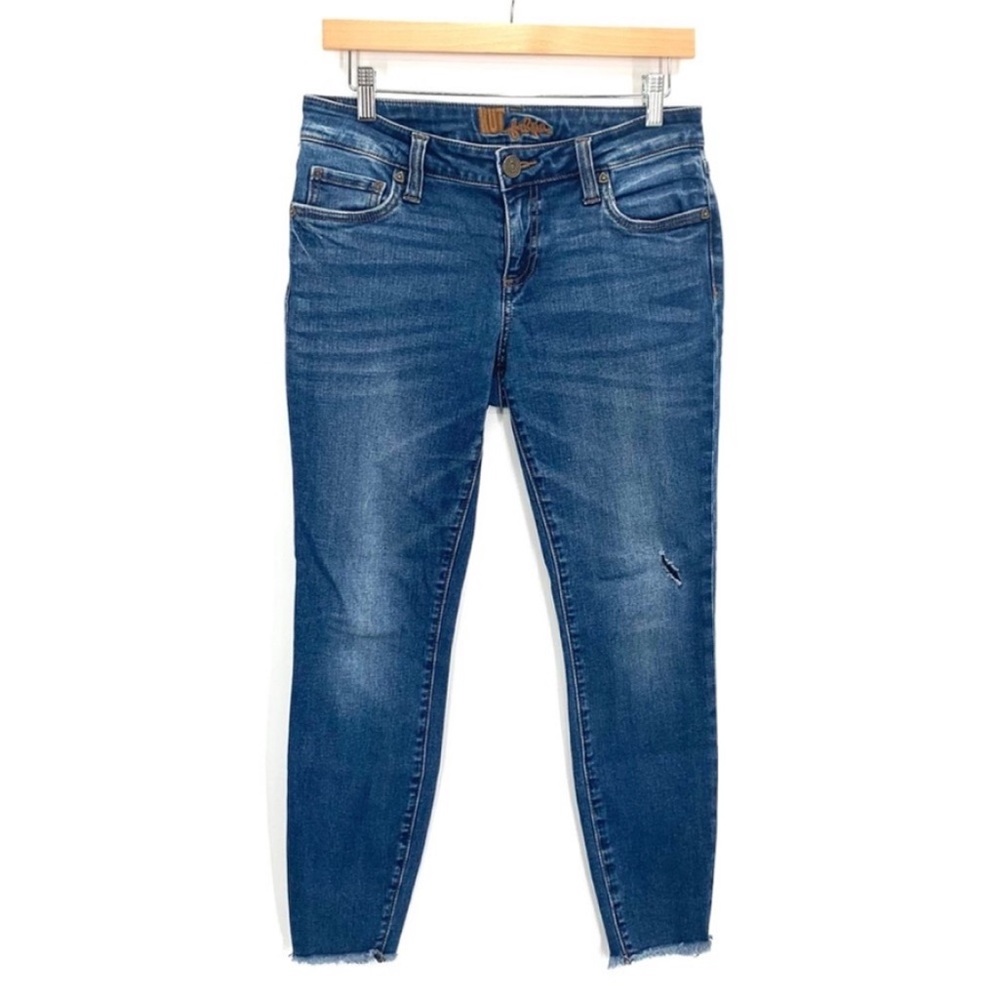 Kut from the Kloth Distressed Frayed Hem Tapered Ankle Jeans Size 6 Mid Rise